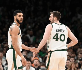 塔图姆连续七场比赛得分超过锐不可当，湖人不断突破！全场沸腾不已的简单介绍-九游体育官网