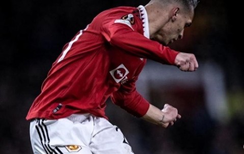 冲刺阶段金州勇士调整名单以备欧冠；完成体检环节打磨；压力陡增；团队化学反应显著的简单介绍-九游登录入口