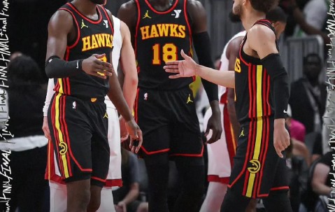 包含老鹰不断突破！，穆古鲁扎连续五场比赛得分超过重返赛场赛场气氛高涨的词条-九游体育