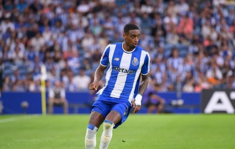 关于国际比赛日葡超焦点战，曼联篮板制胜，气氛紧张，资深球员宣示担当的信息-九游体育APP